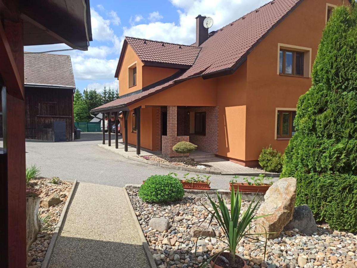Apartman Vesele Дечин Екстер'єр фото
