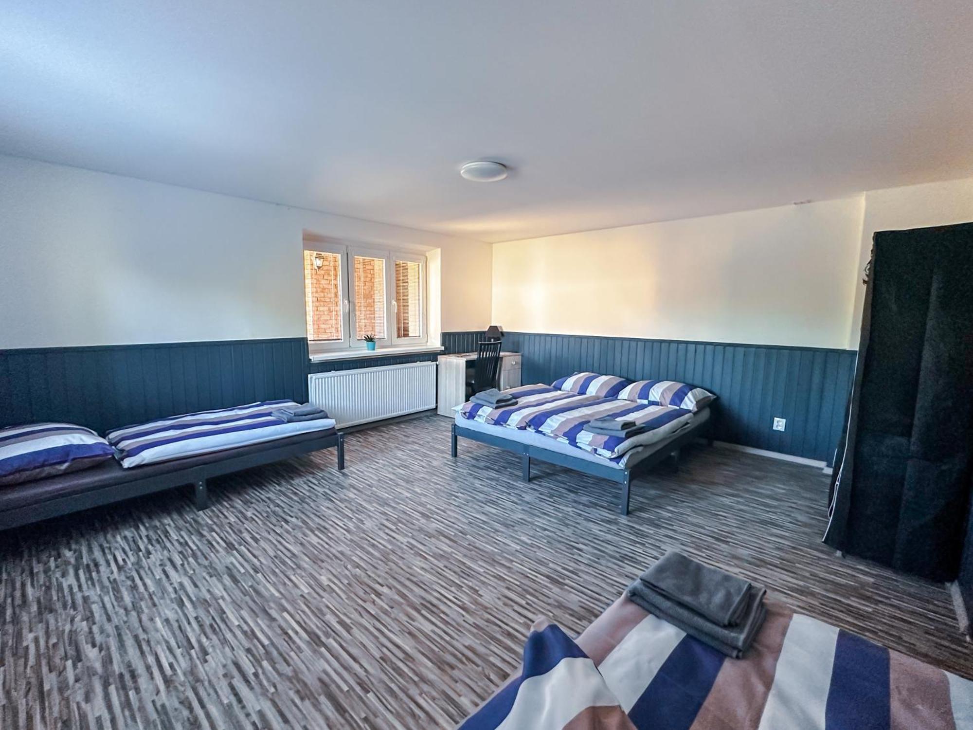 Apartman Vesele Дечин Екстер'єр фото