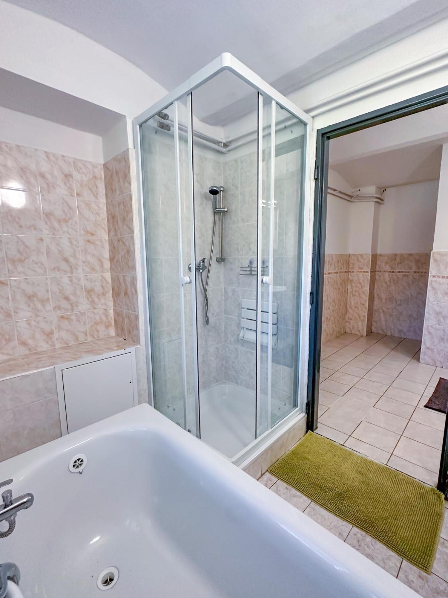 Apartman Vesele Дечин Екстер'єр фото